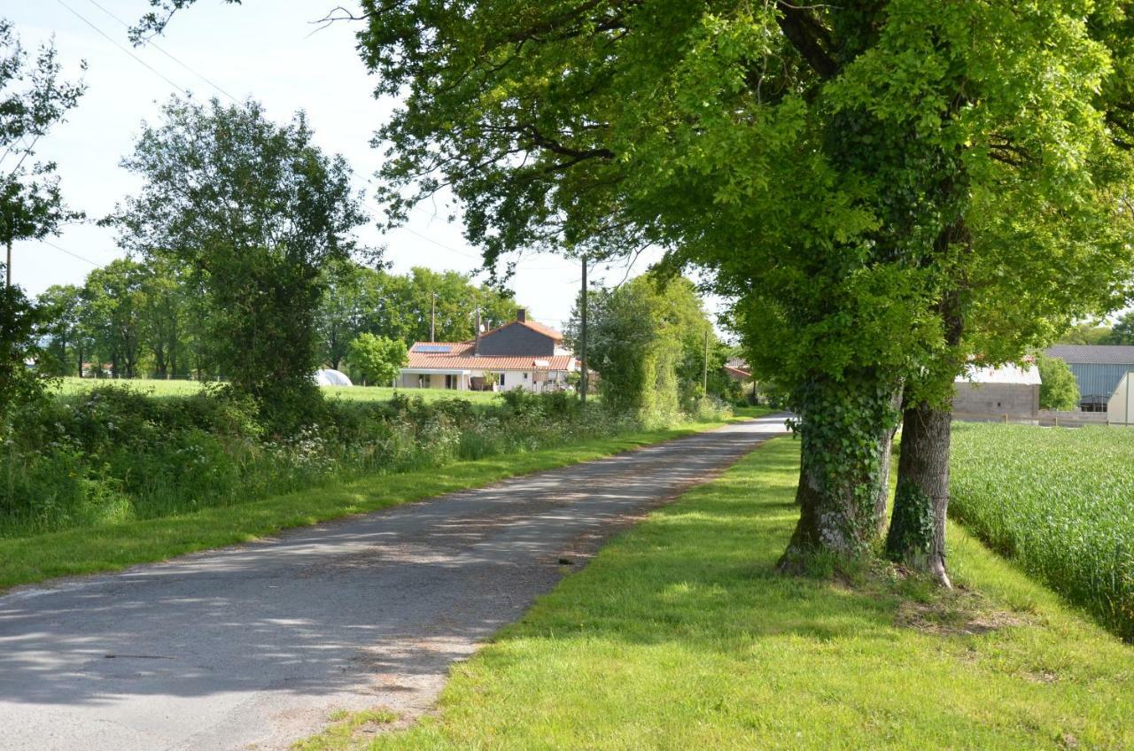 Gites La Lande La Verrie Buitenkant foto