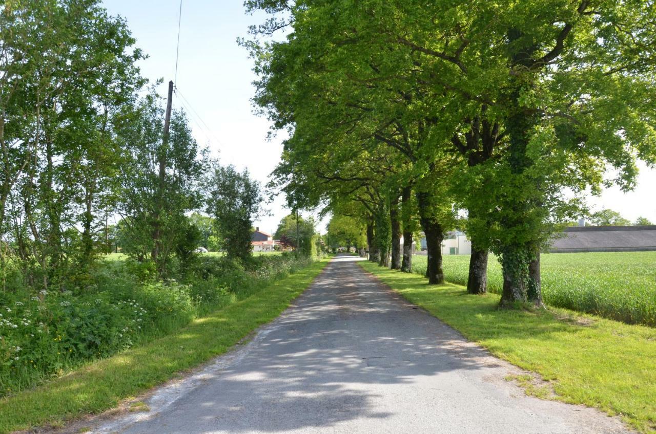 Gites La Lande La Verrie Buitenkant foto