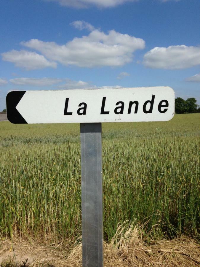 Gites La Lande La Verrie Buitenkant foto